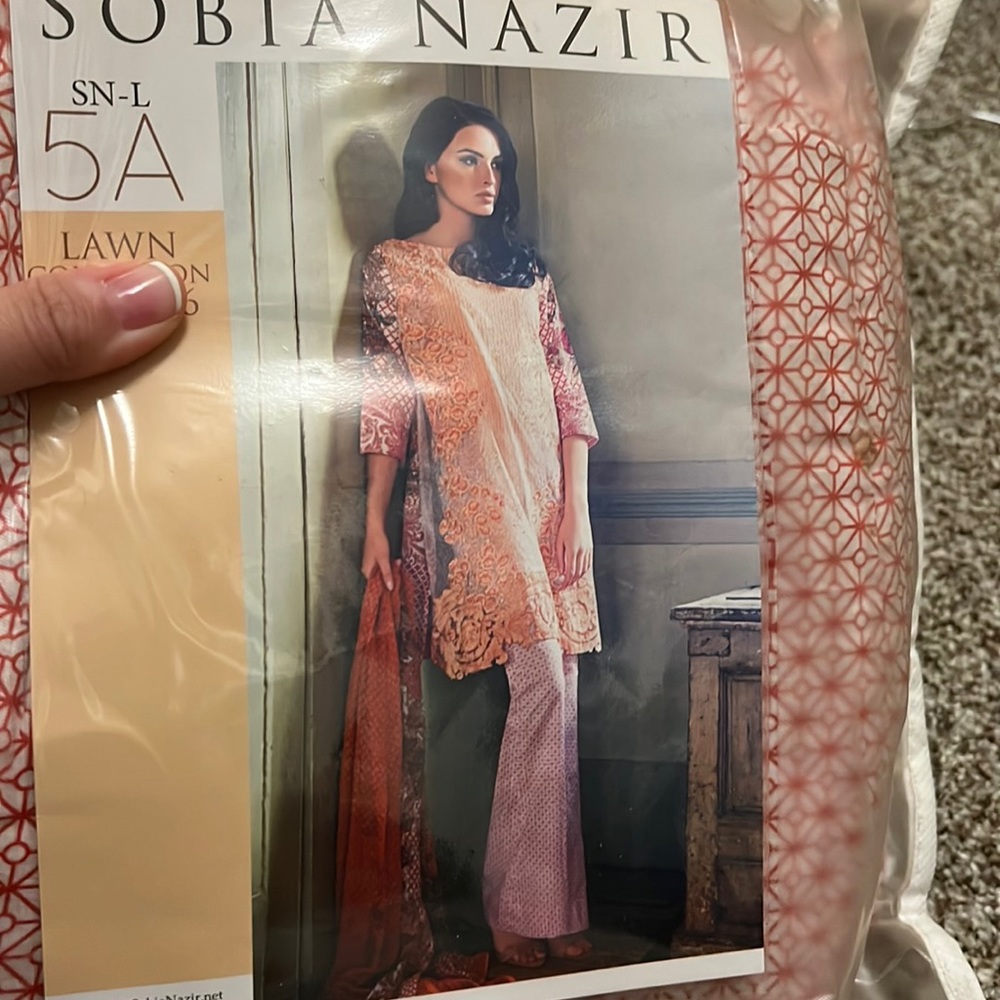 Sobia Nazir lawn suit